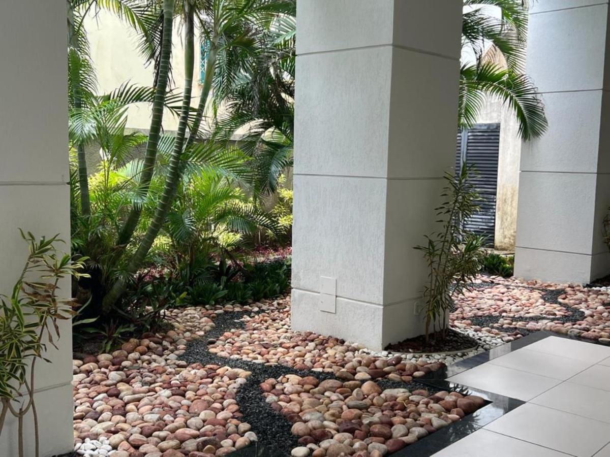Apartamento Excelente Localizacao Na Barra -Climatizado-Garagem Salvador de Bahía Exterior foto